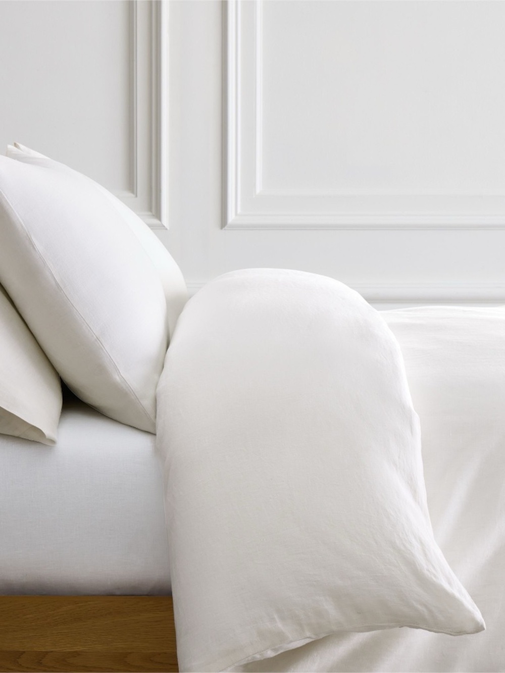 West Elm King 100% European Linen Diver Cover & 2 King Shams